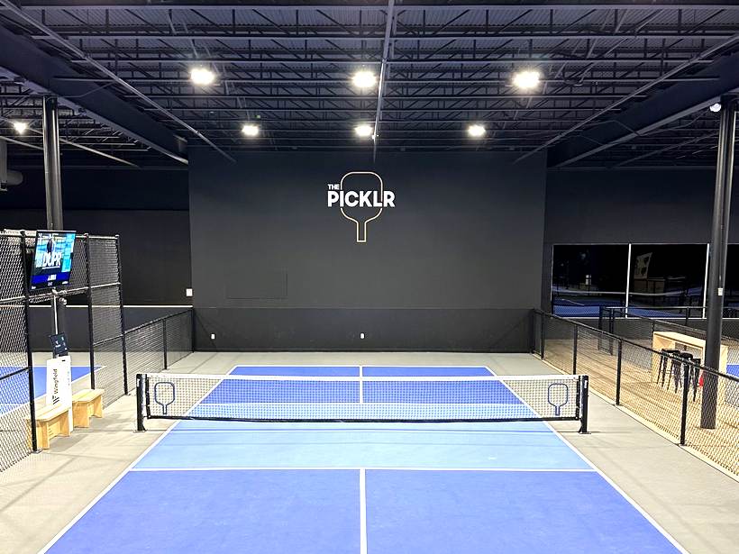 A court set up for Pickleball 101